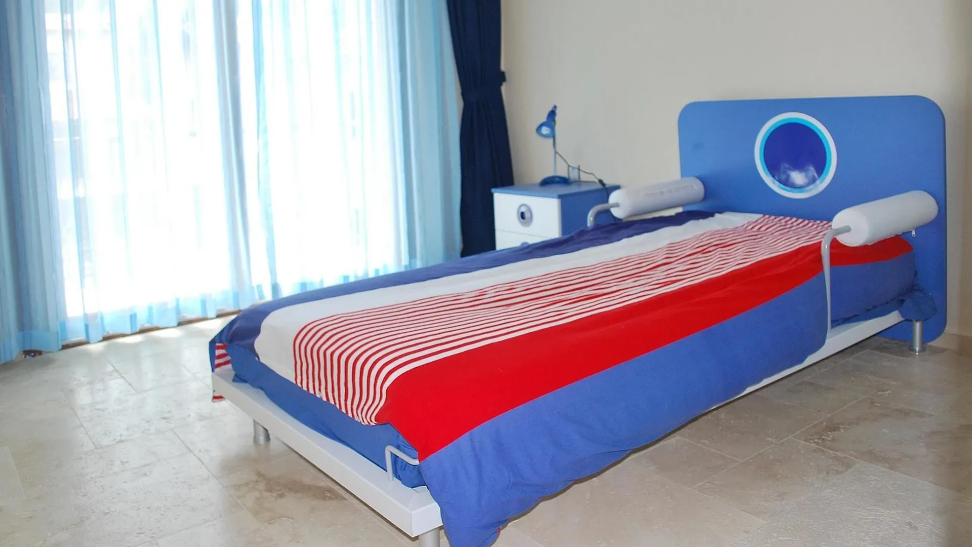 Διαμέρισμα Spacious 4-Bedroom House In Kusadasi With Swimming Pool And Several T Τουρκία